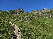 31 Sul sent.-raccordo per il sent. 109 per i Laghi di Ponteranica